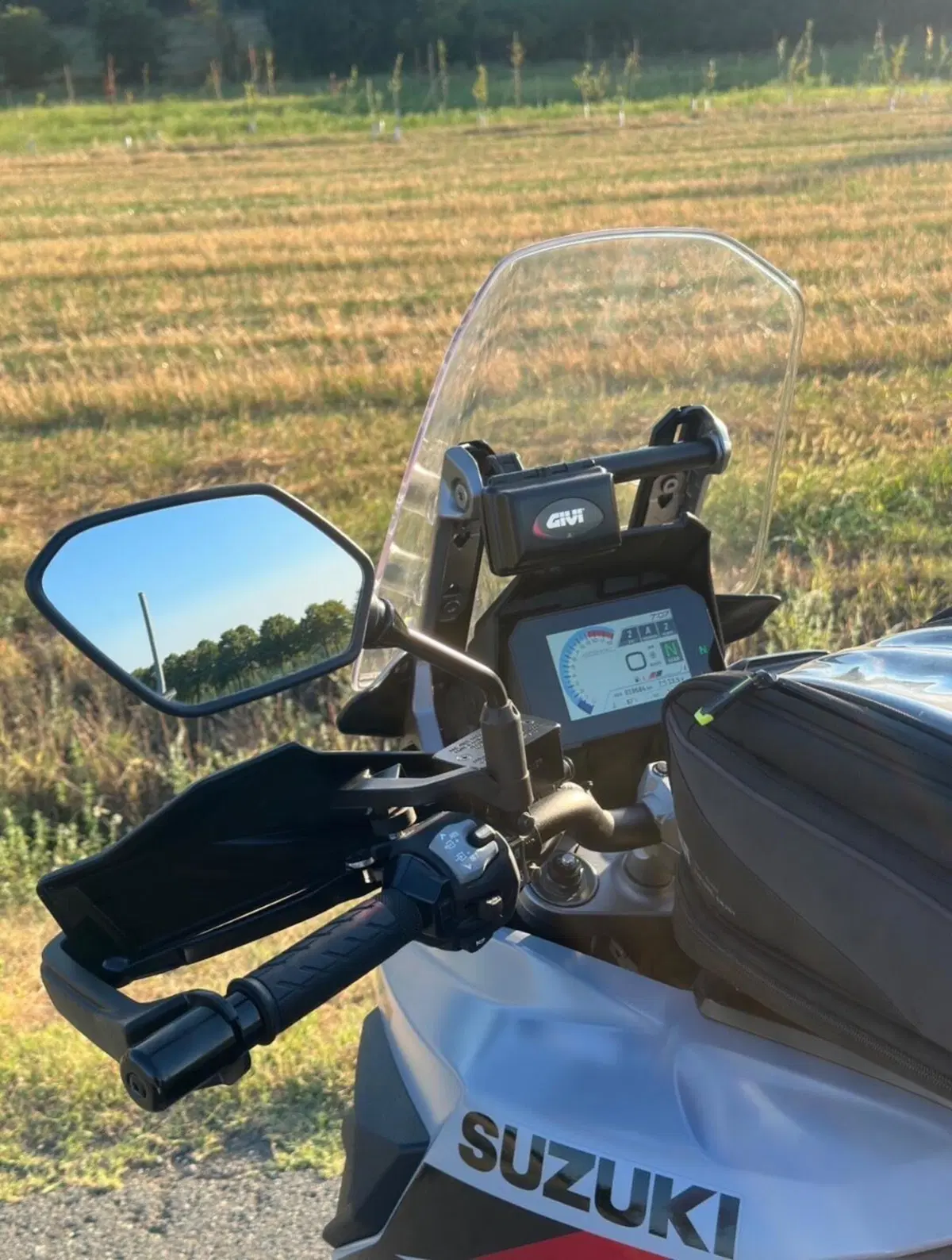 Suzuki V-Strom 1050SE (2023 - 24) (4)