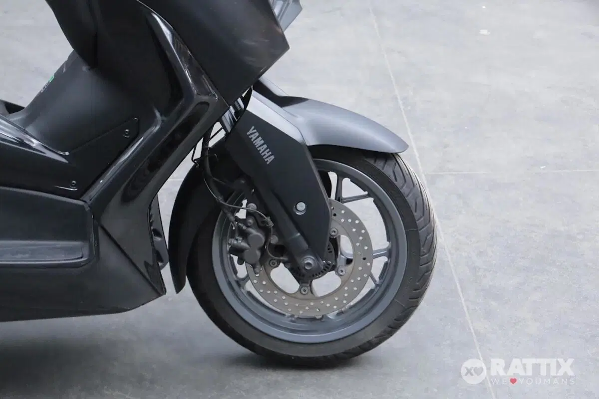 Yamaha X-Max 300 Tech Max (2021 - 24) (9)