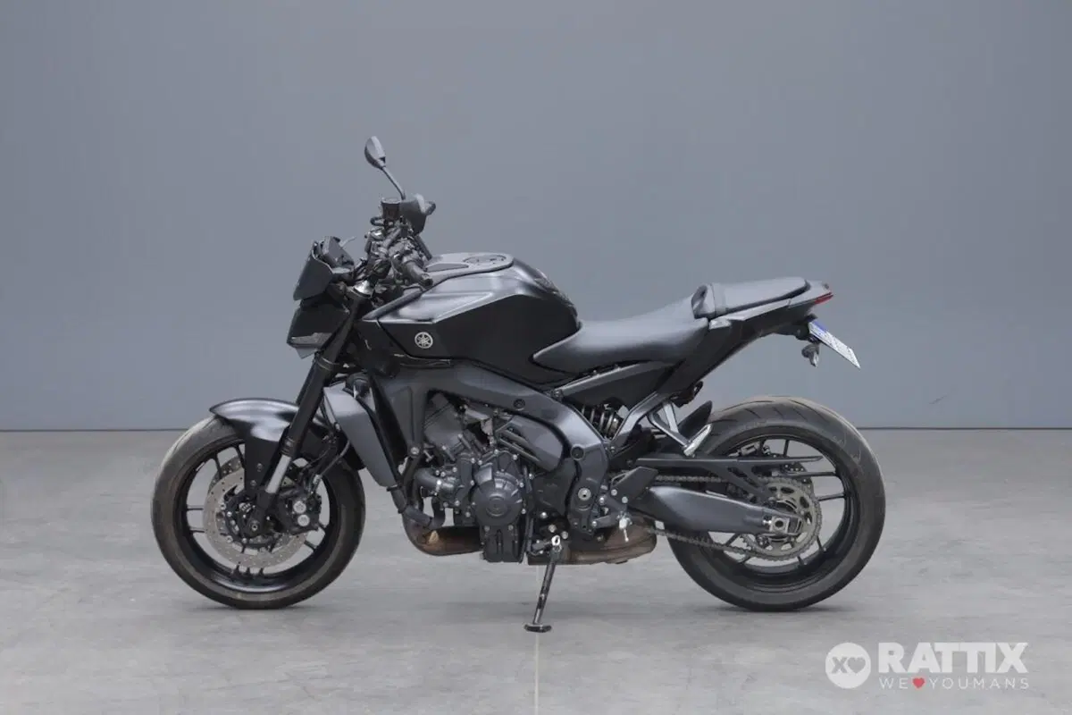 Yamaha MT-09 Y-AMT (2024 - 26) (3)