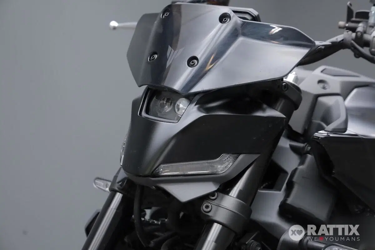 Yamaha MT-09 Y-AMT (2024 - 26) (6)