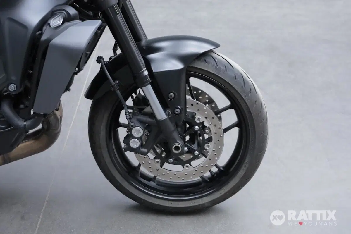 Yamaha MT-09 Y-AMT (2024 - 26) (9)