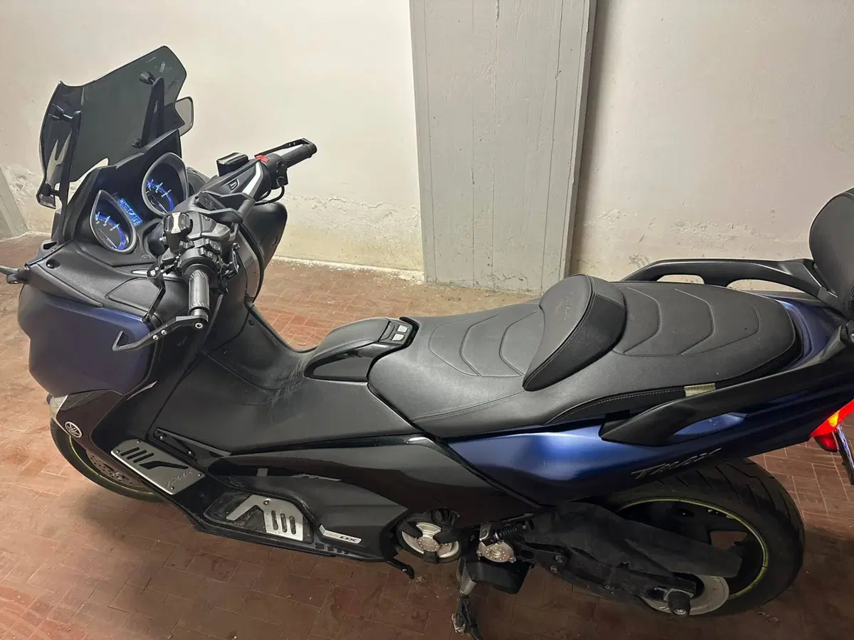 Yamaha T-Max 530 SX Sport Edition (2018 - 19) (9)