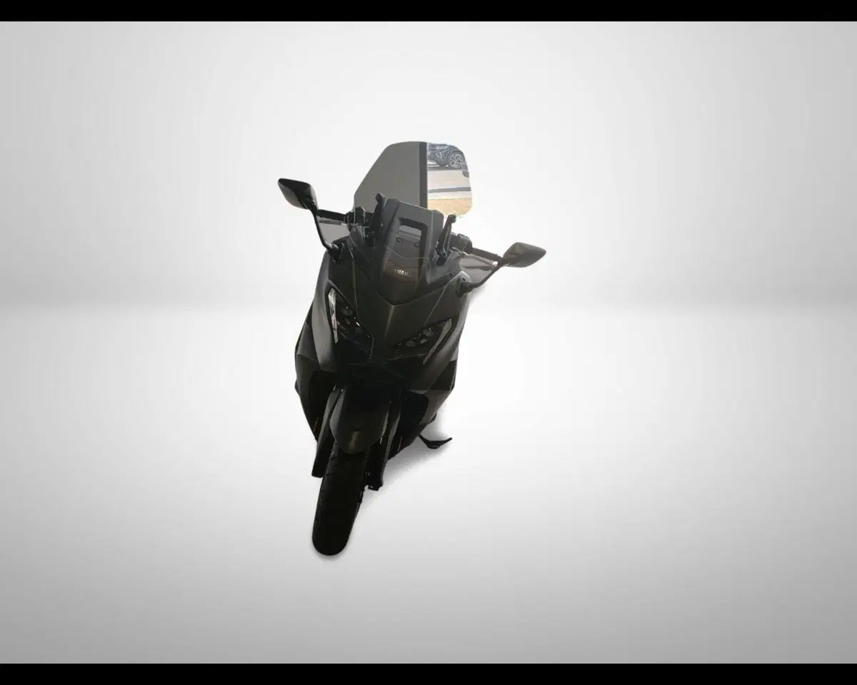 Yamaha T-Max 560 Tech Max (2025 - 26) (4)