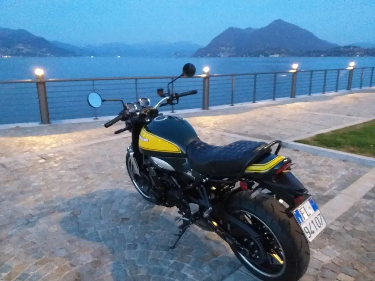 Kawasaki Z 900 RS (2022 - 25) (2)