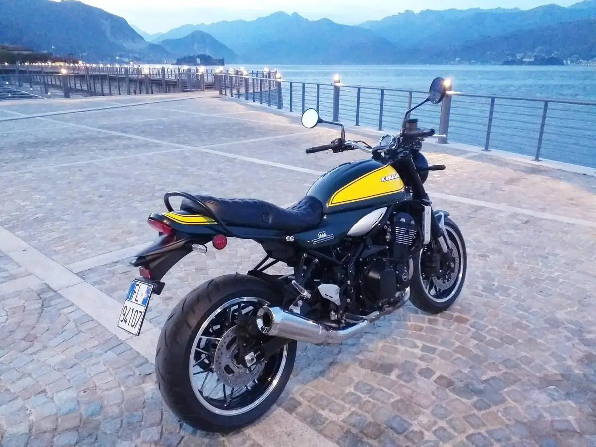 Kawasaki Z 900 RS (2022 - 25) (3)