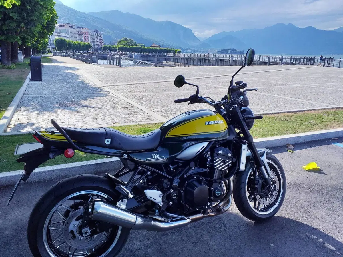 Kawasaki Z 900 RS (2022 - 25) (4)