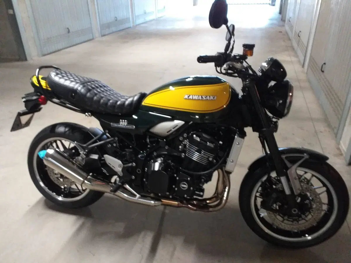Kawasaki Z 900 RS (2022 - 25)