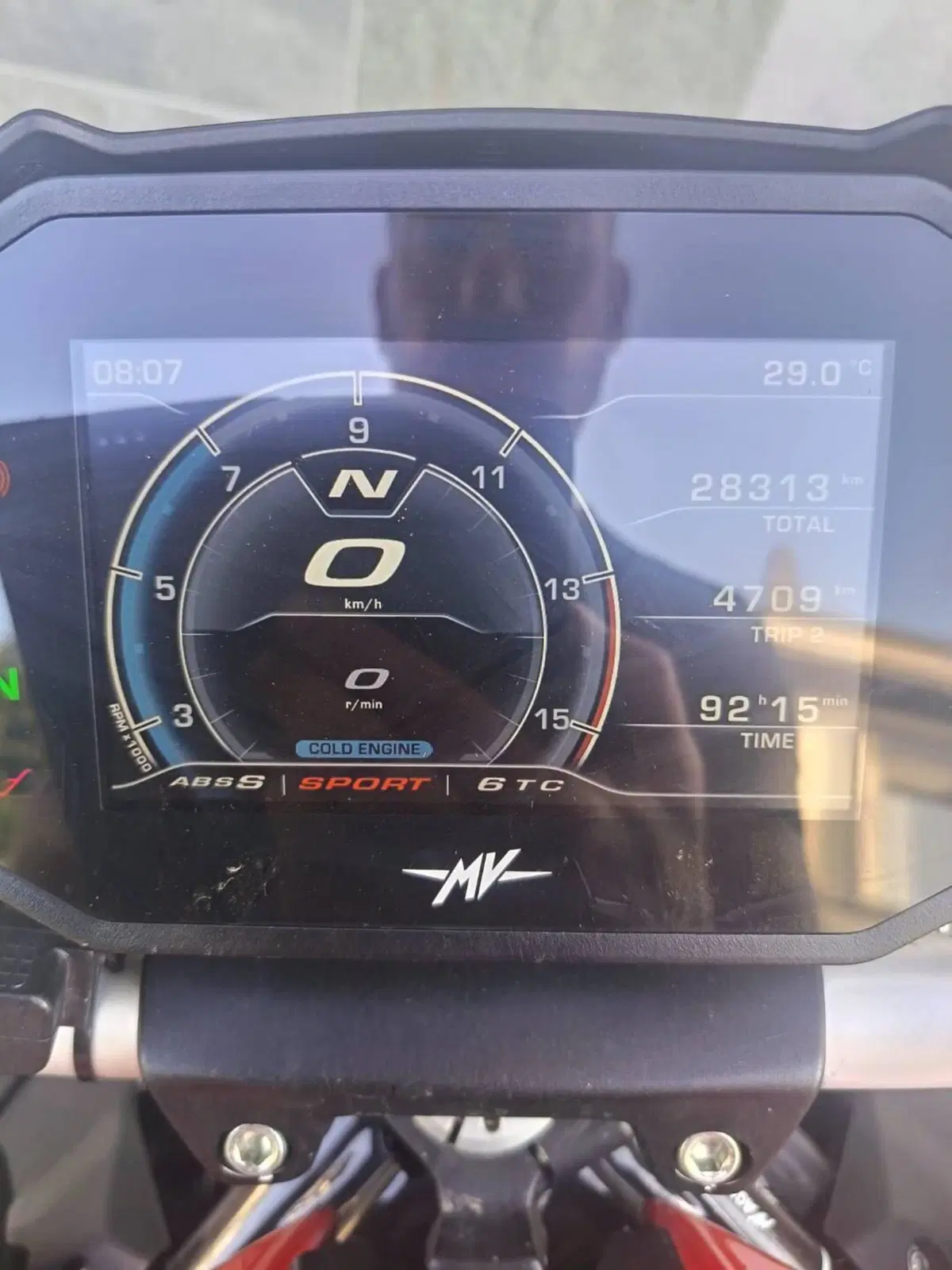 MV Agusta Brutale 800 Rosso (2021 - 23) (2)