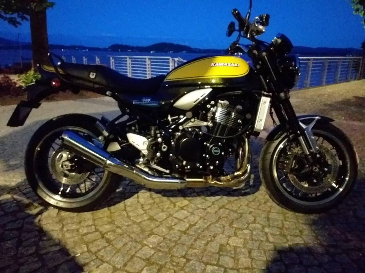 Kawasaki Z 900 RS (2022 - 25) (7)