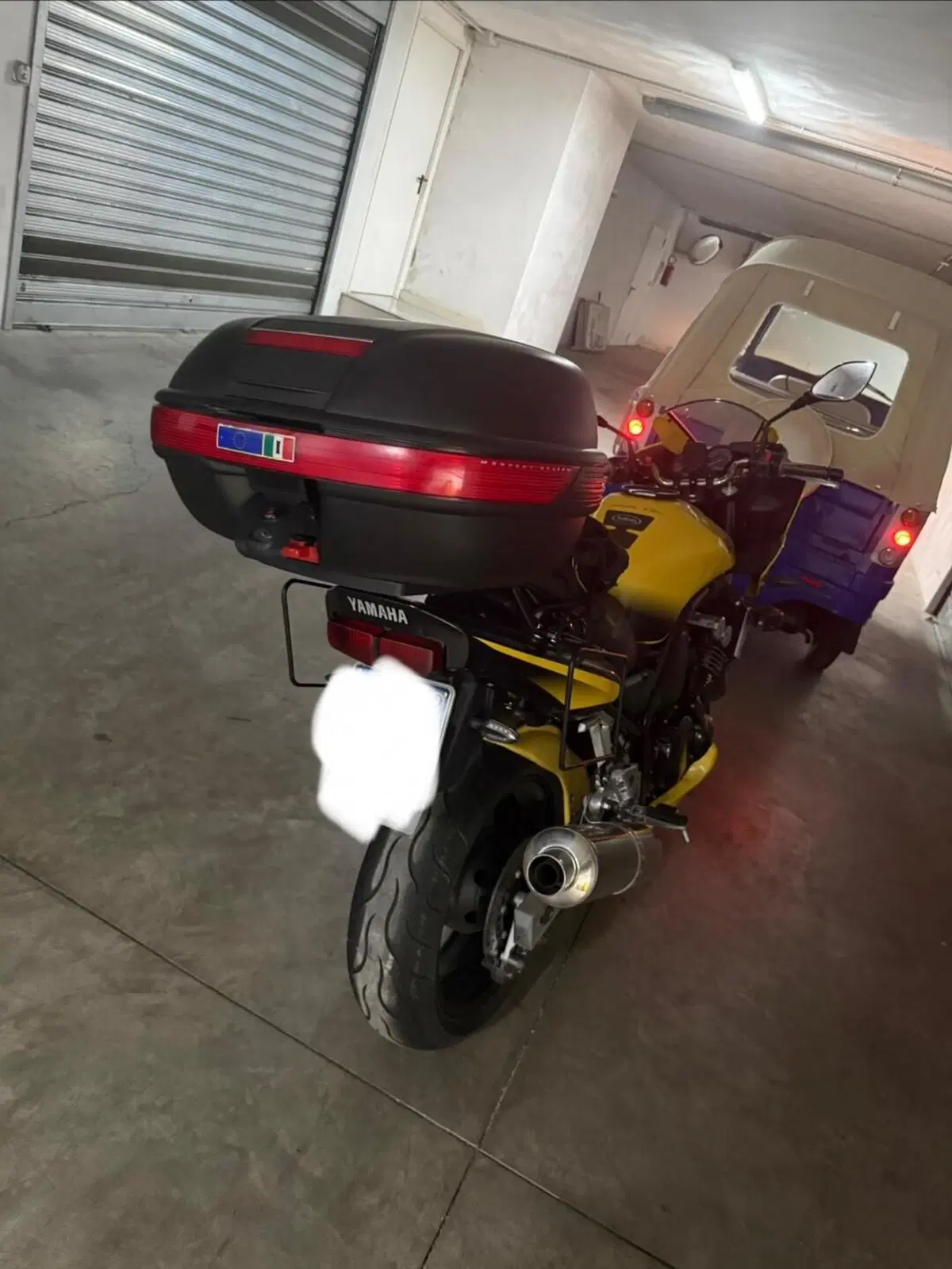Yamaha FZS 600 Fazer (2002 - 03) (4)