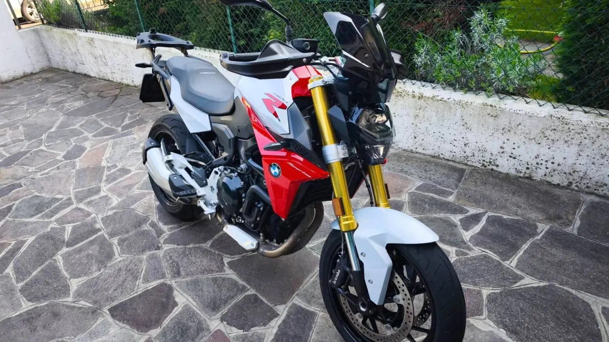 Bmw F 900 R (2017 - 20) (2)