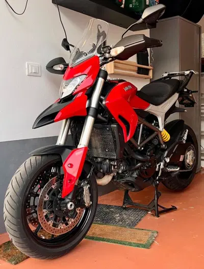 Ducati Hyperstrada 821 (2013 - 15) usata
