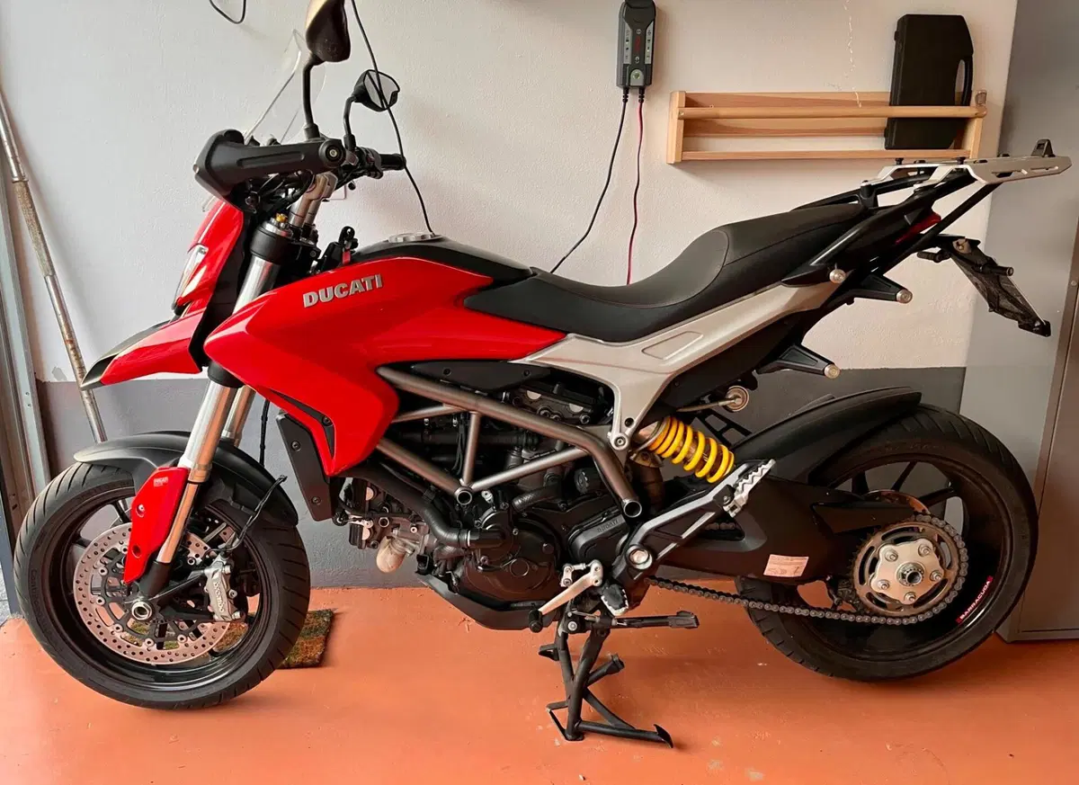 Ducati Hyperstrada 821 (2013 - 15) (3)