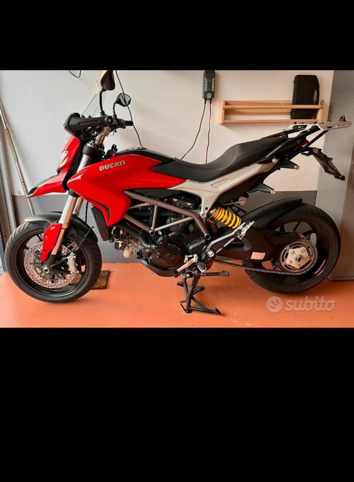 Ducati Hyperstrada 821 (2013 - 15) (4)