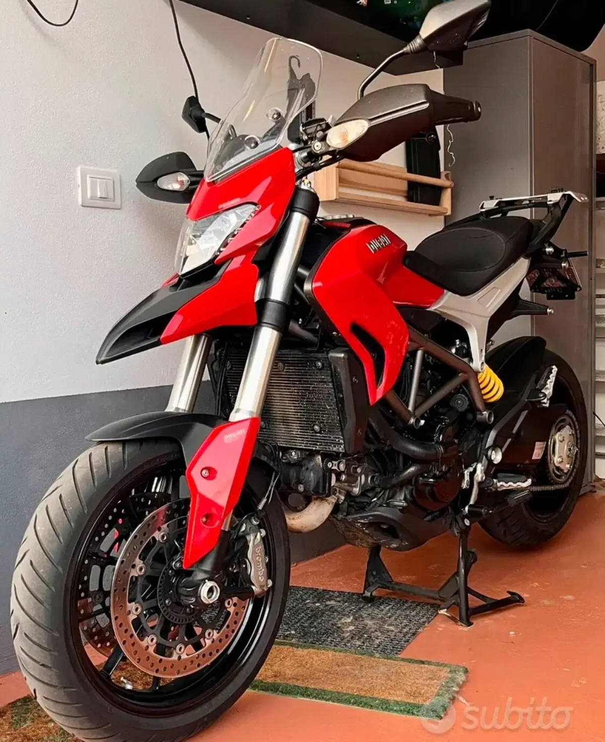 Ducati Hyperstrada 821 (2013 - 15) (5)