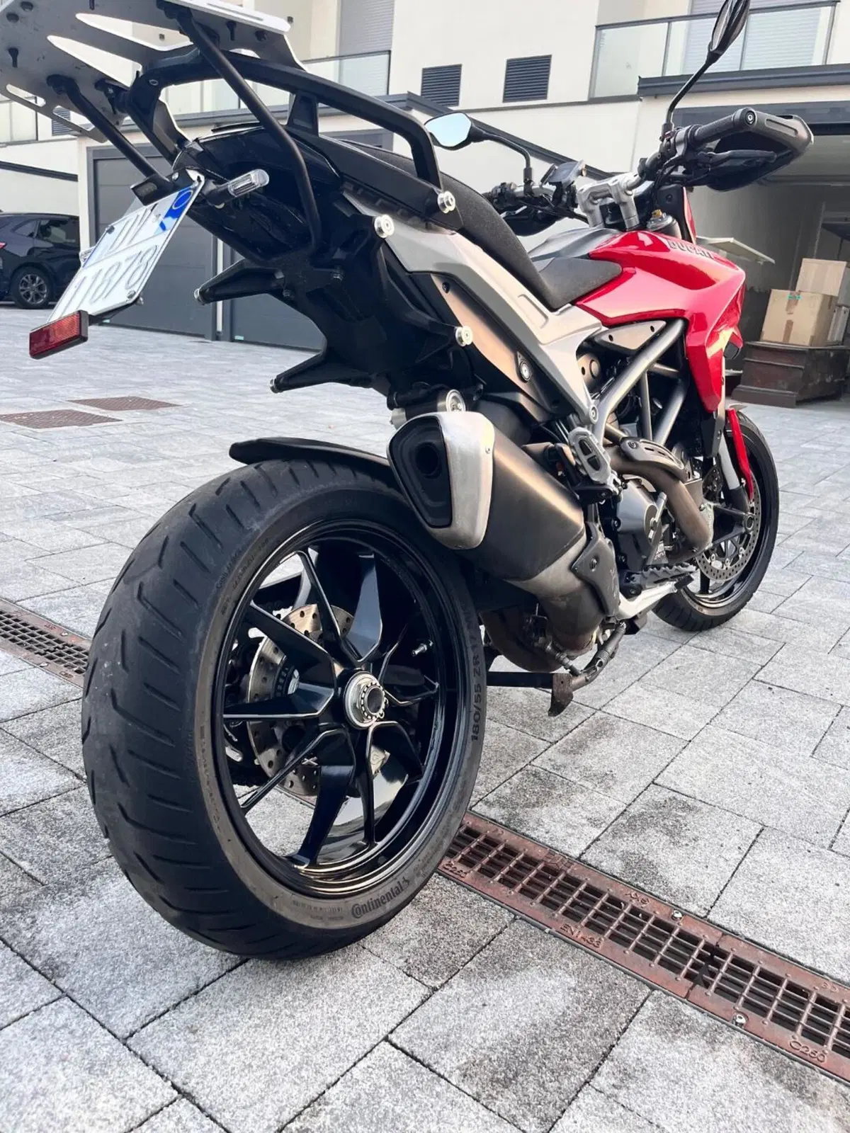 Ducati Hyperstrada 821 (2013 - 15) (13)