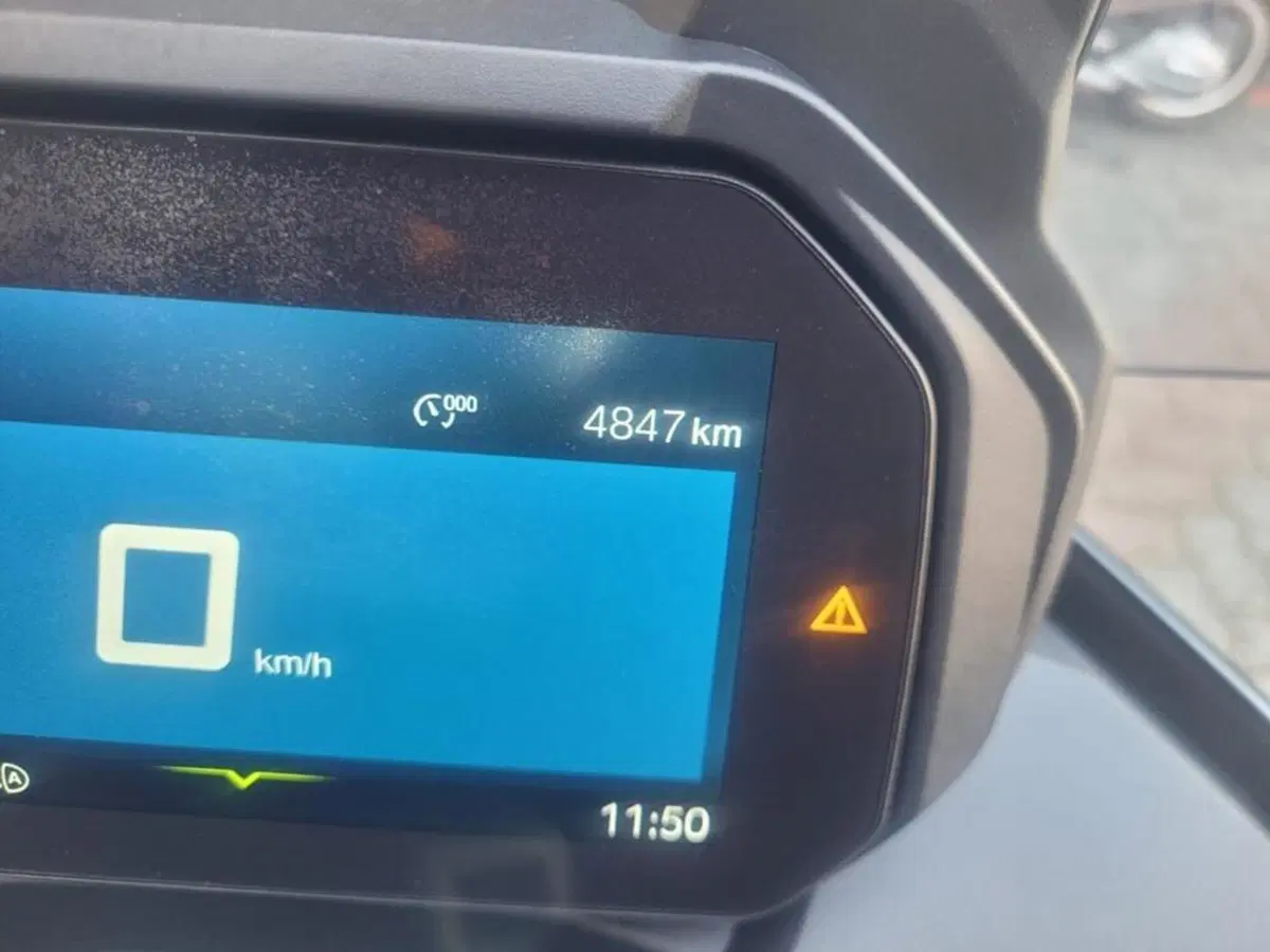 Bmw C 400 GT (2025 - 26) (2)