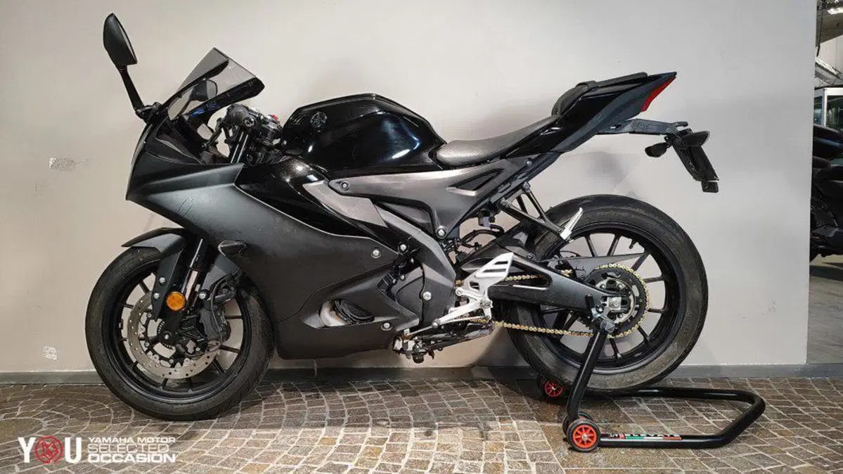 Yamaha YZF R125 (2023 - 26) (8)