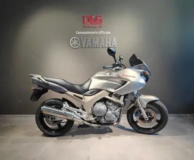 Yamaha TDM 900 (2002 - 14) usata