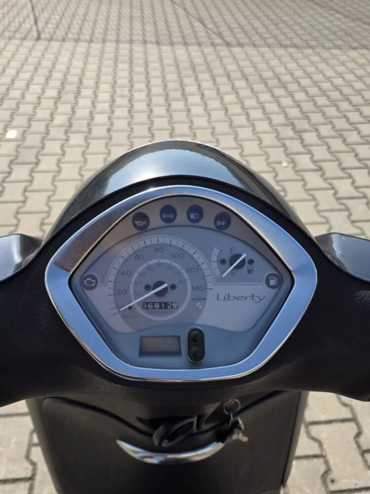 Piaggio Liberty 125 3V Full Optional (2013 - 15) (7)