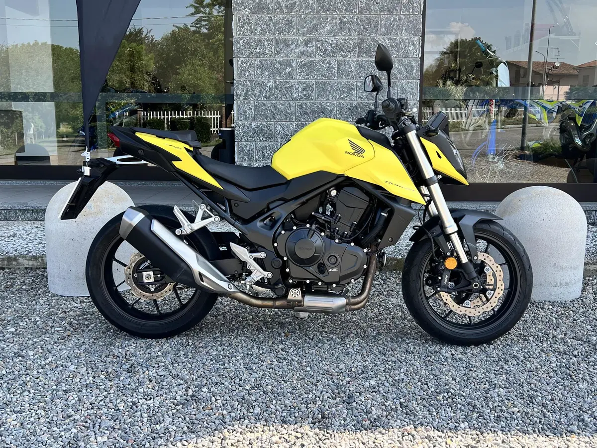 Honda CB 750 Hornet (2023 - 24)