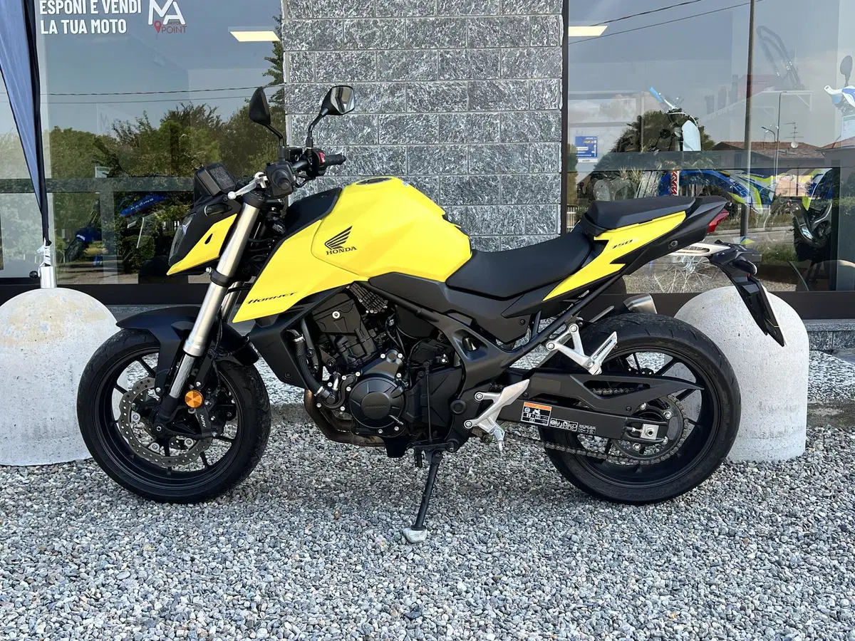 Honda CB 750 Hornet (2023 - 24) (4)