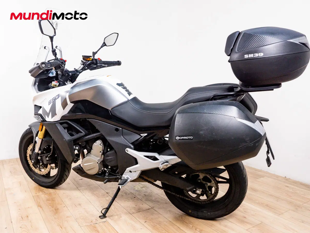 CFMOTO 650MT (2019 - 20) (7)