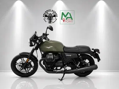 Moto Guzzi V7 III Stone (2017 - 20) usata