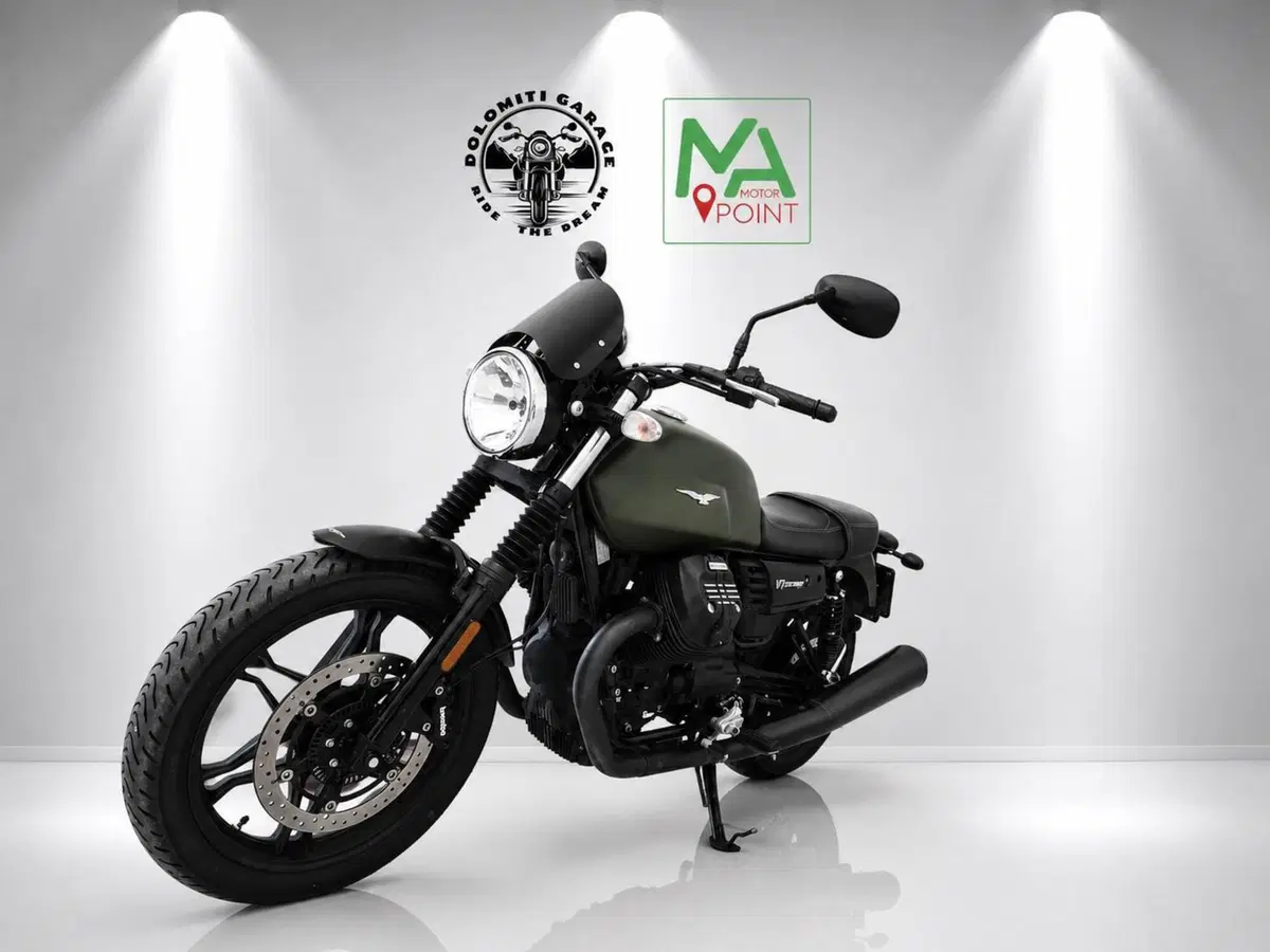 Moto Guzzi V7 III Stone (2017 - 20) (3)
