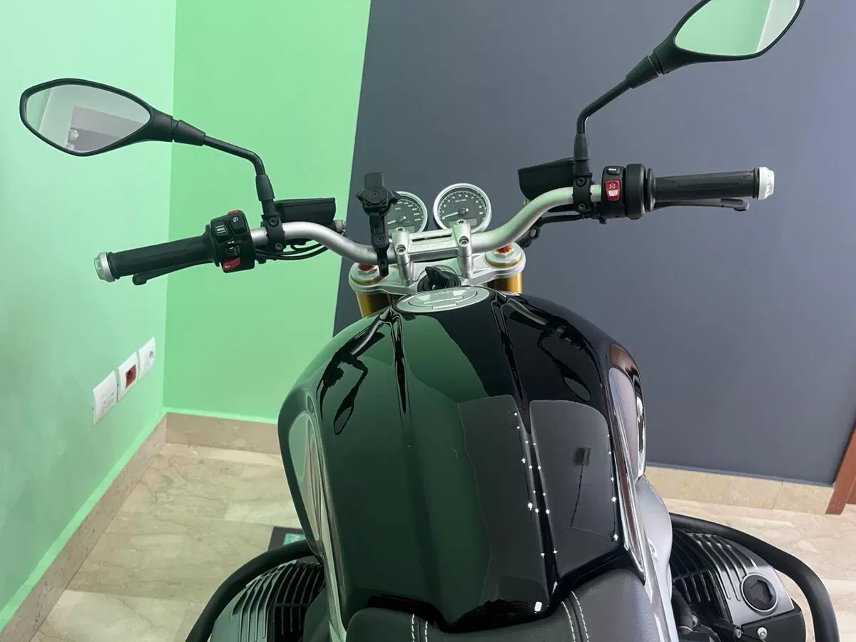 Bmw R nineT Pure (2021 - 24) (6)