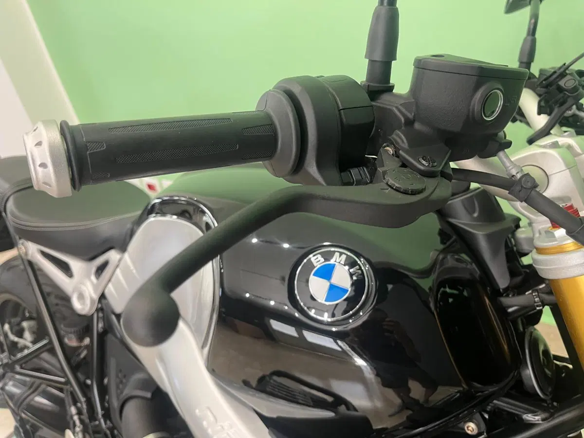 Bmw R nineT Pure (2021 - 24) (12)
