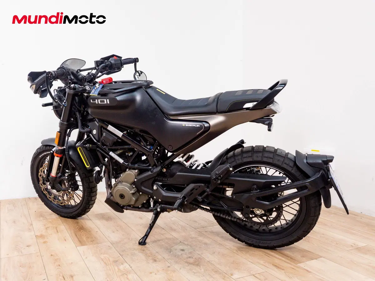 Husqvarna Svartpilen 401 (2020) (7)