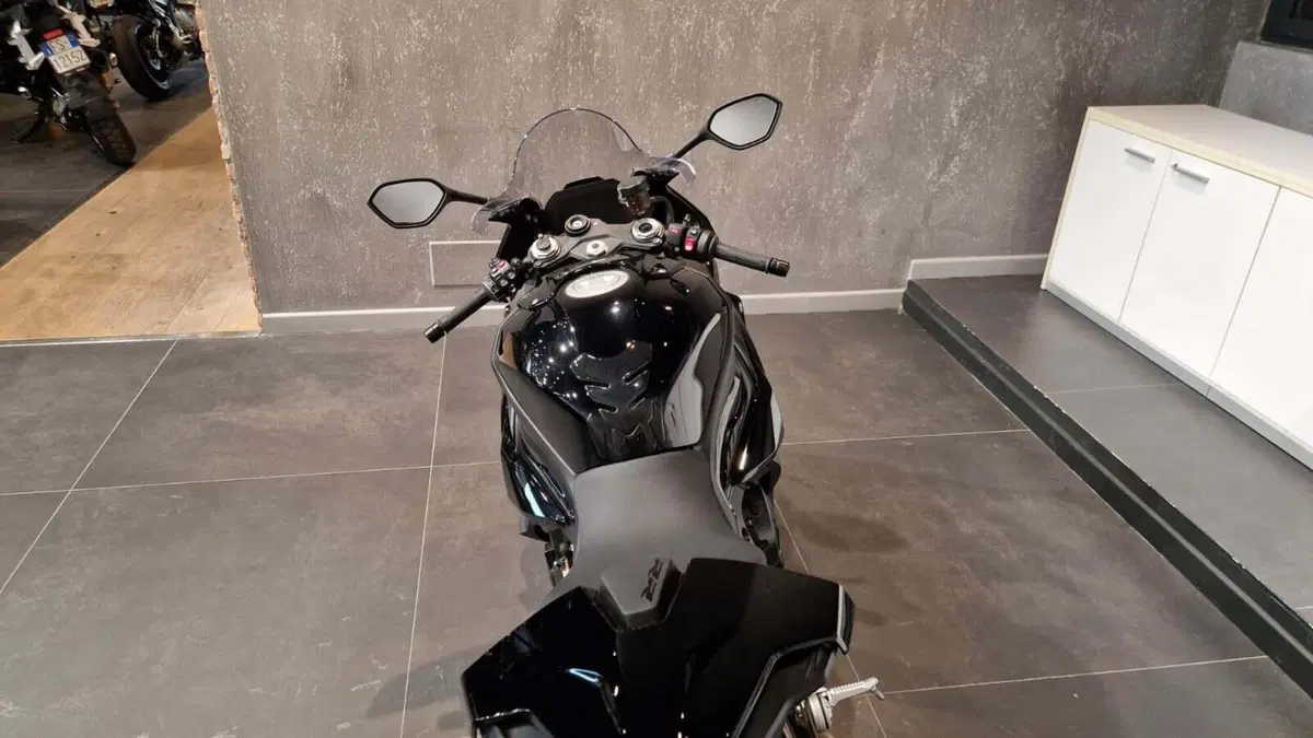 Bmw S 1000 RR (2025 - 27) (11)