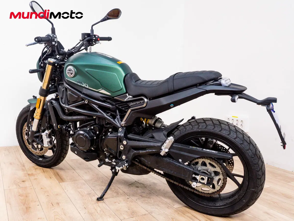 Benelli Leoncino 800 (2022 - 26) (7)