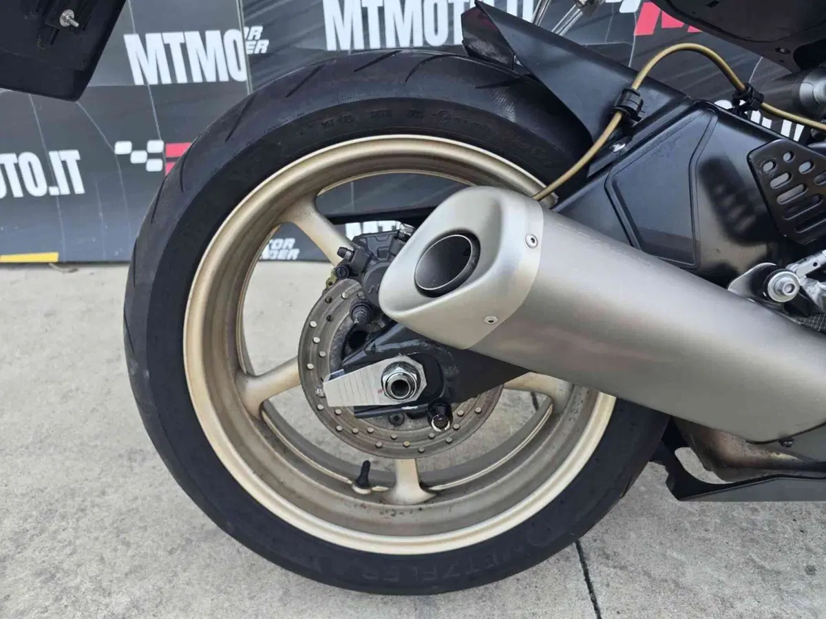 Yamaha YZF R6 (2010 - 16) (24)