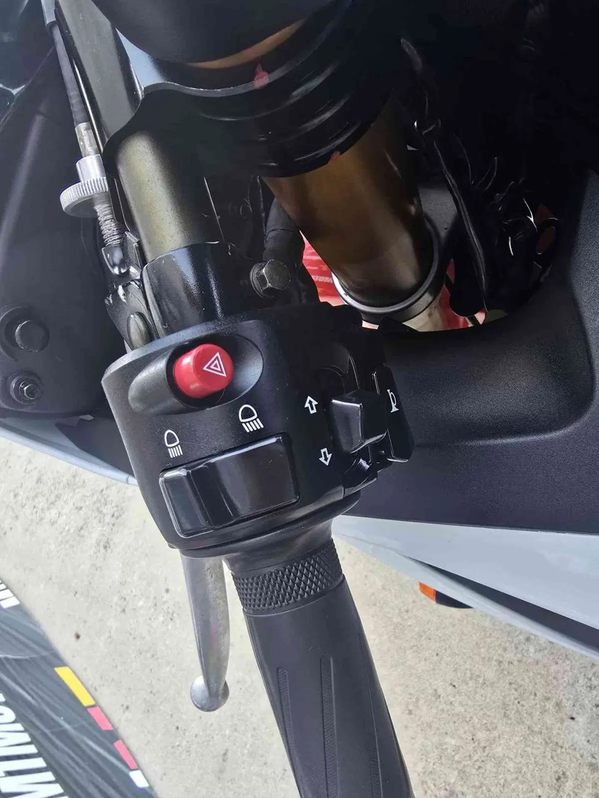 Yamaha YZF R6 (2010 - 16) (27)