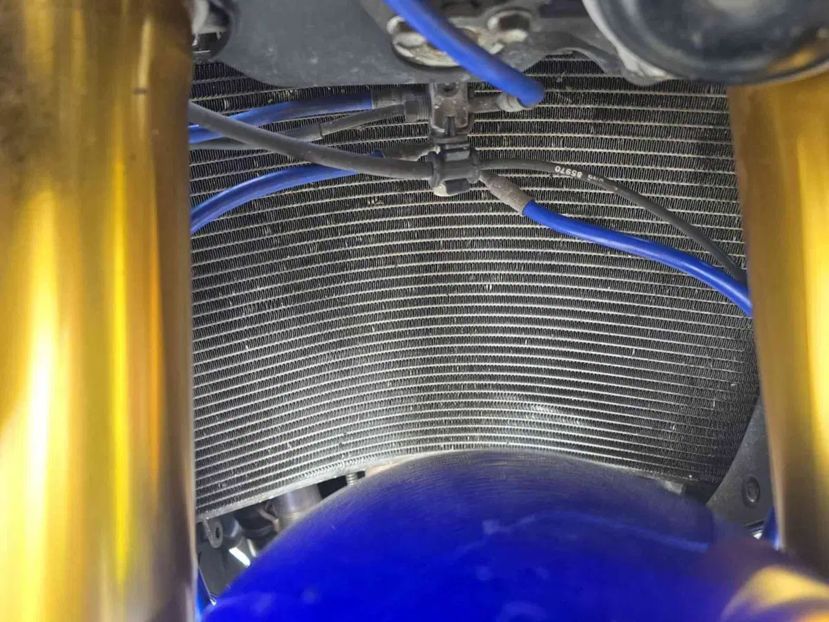 Yamaha YZF R6 (2017 - 20) (28)