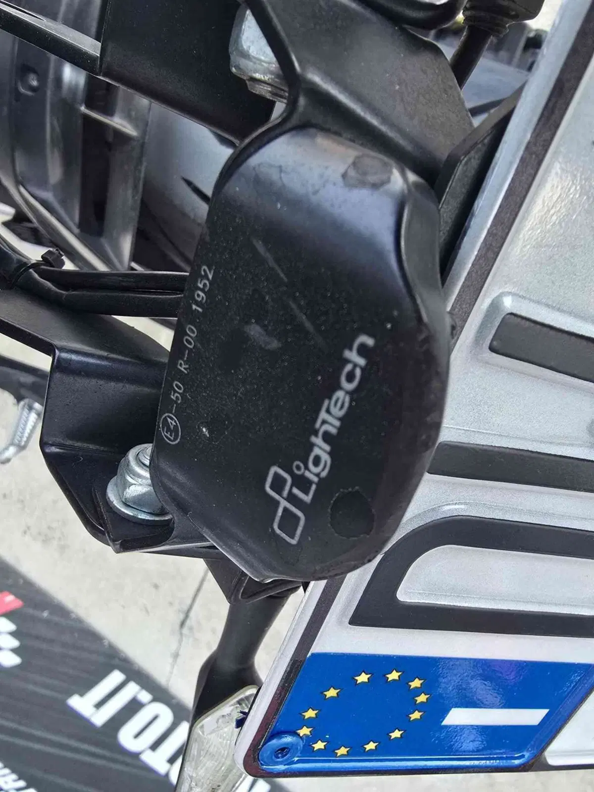 Yamaha YZF R6 (2010 - 16) (14)