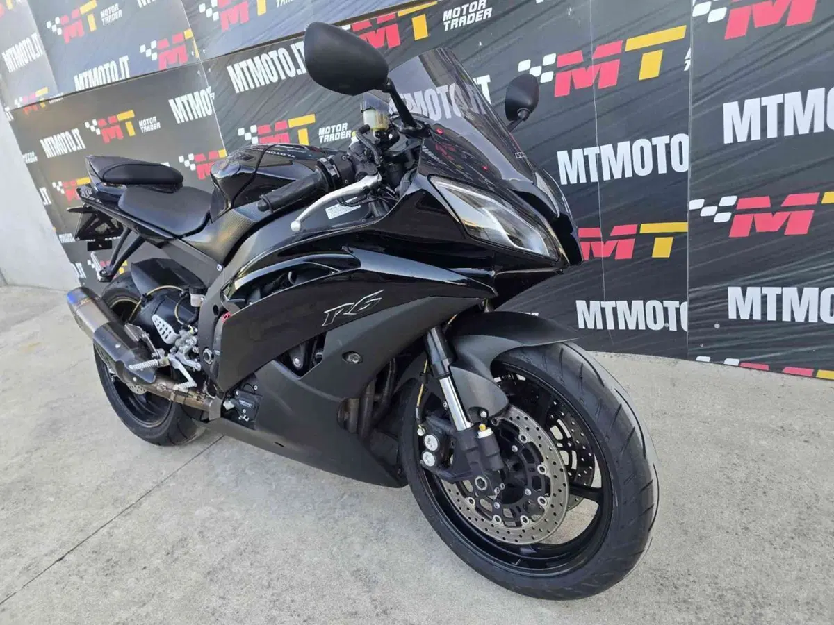 Yamaha YZF R6 (2010 - 16) (6)