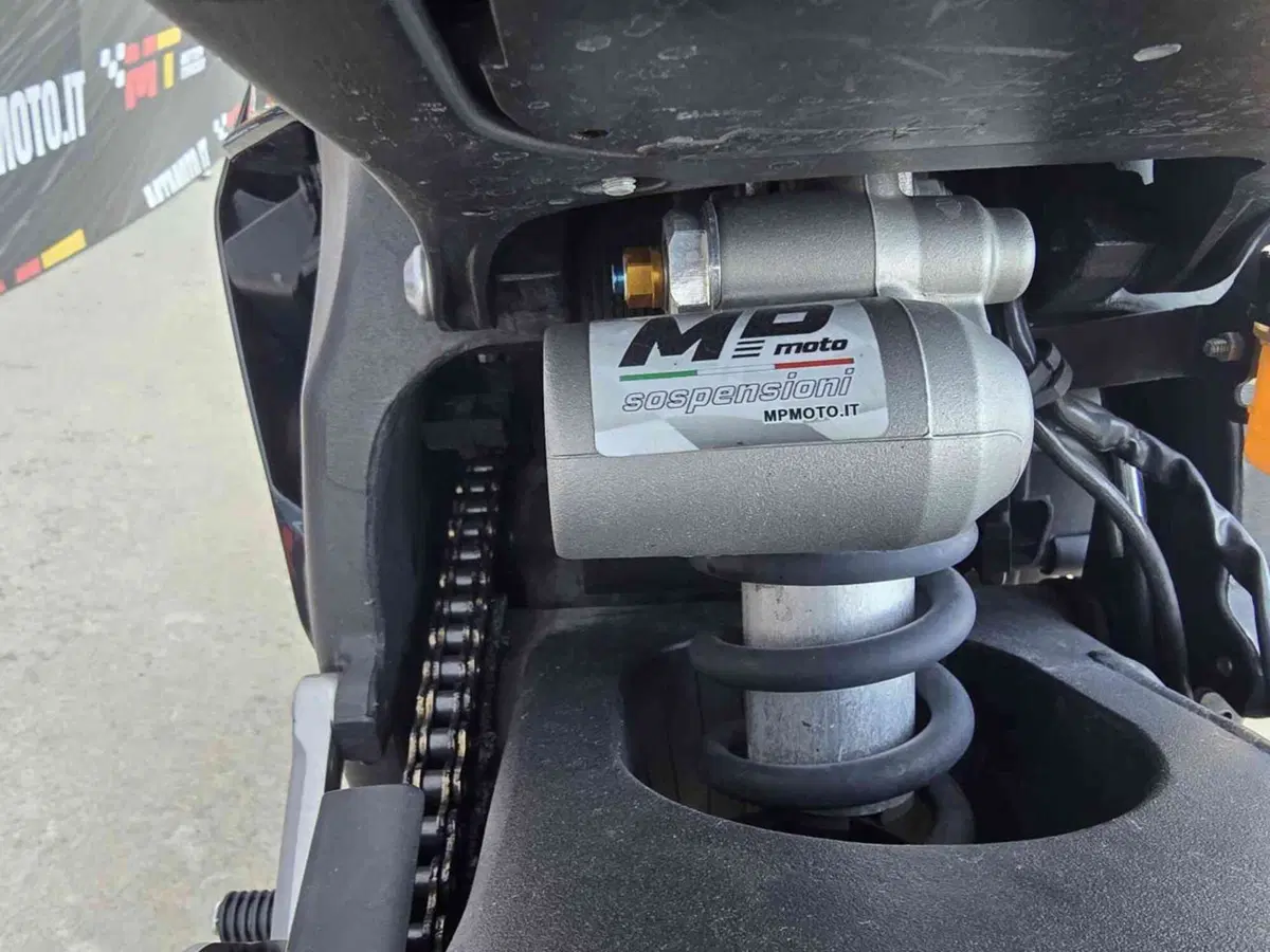 Yamaha YZF R6 (2010 - 16) (15)