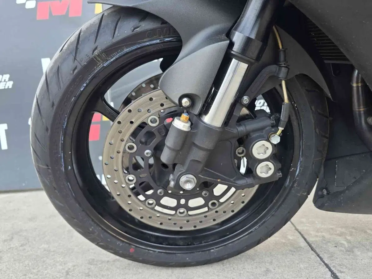 Yamaha YZF R6 (2010 - 16) (27)