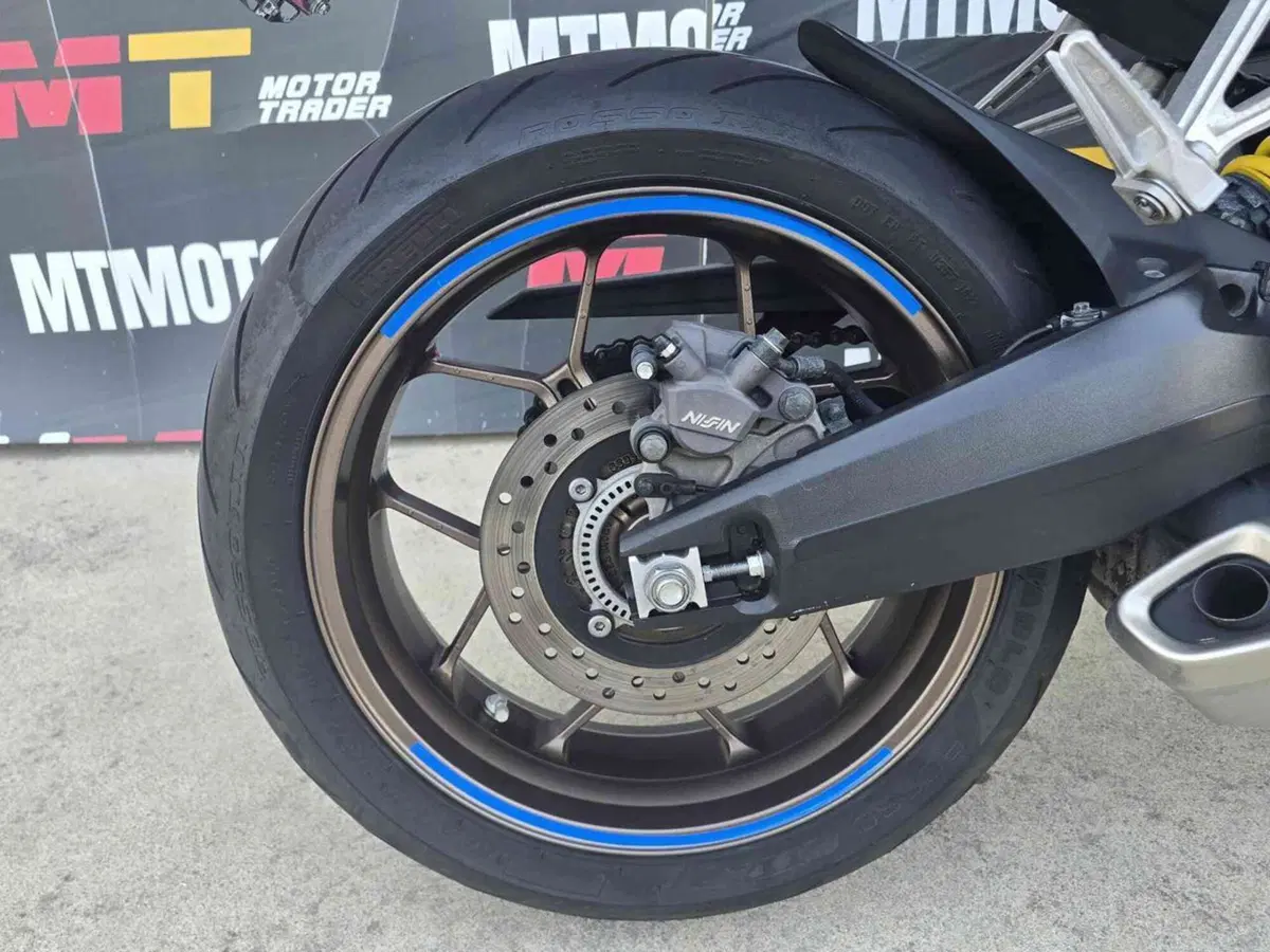 Honda CB 650 R (2021 - 23) (9)