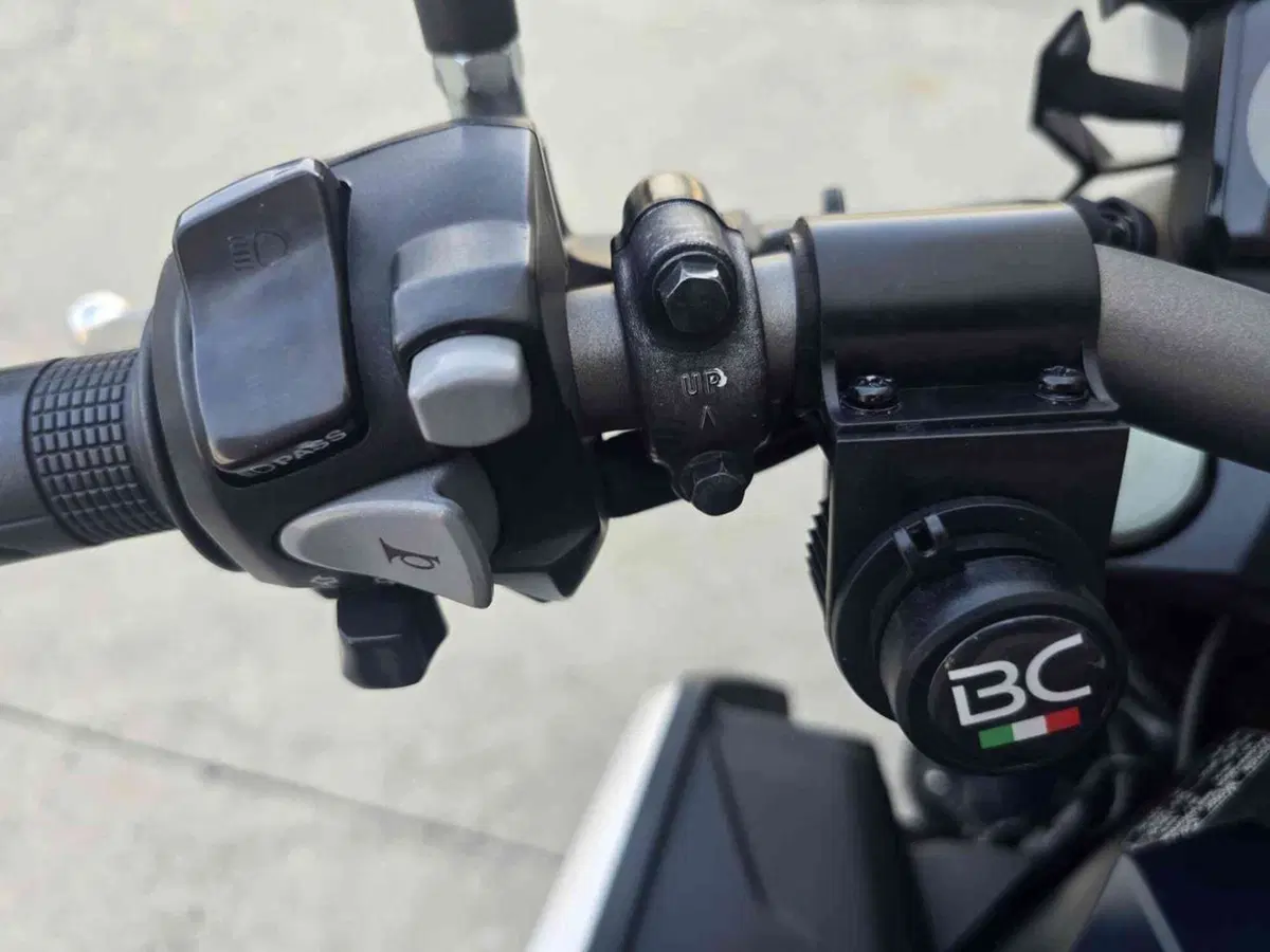 Honda CB 650 R (2021 - 23) (14)