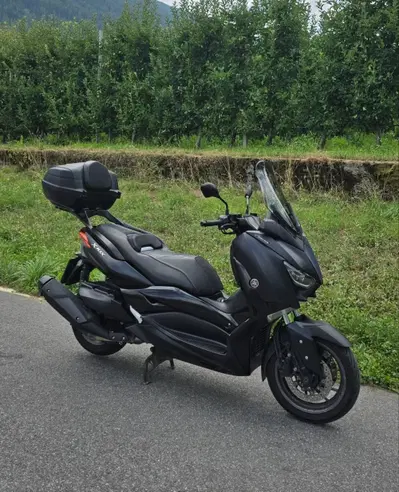 Yamaha X-Max 400 Iron Max (2019 - 20) usata