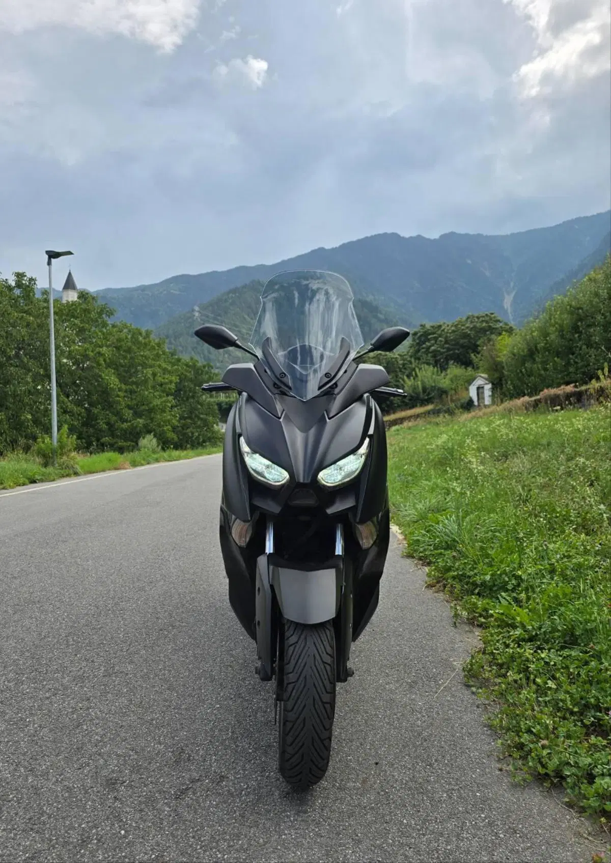 Yamaha X-Max 400 Iron Max (2019 - 20) (8)