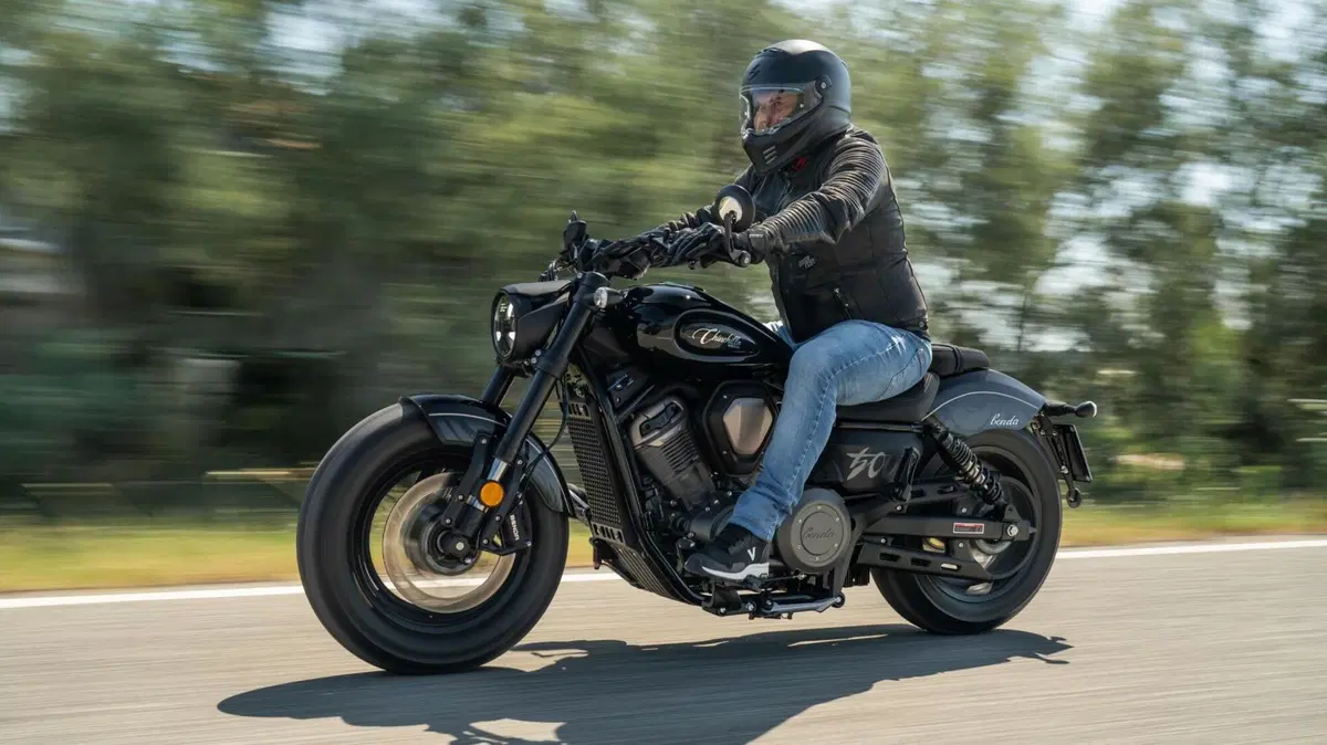 Benda Motorcycles Chinchilla 500 V2 (2025 - 26) (2)