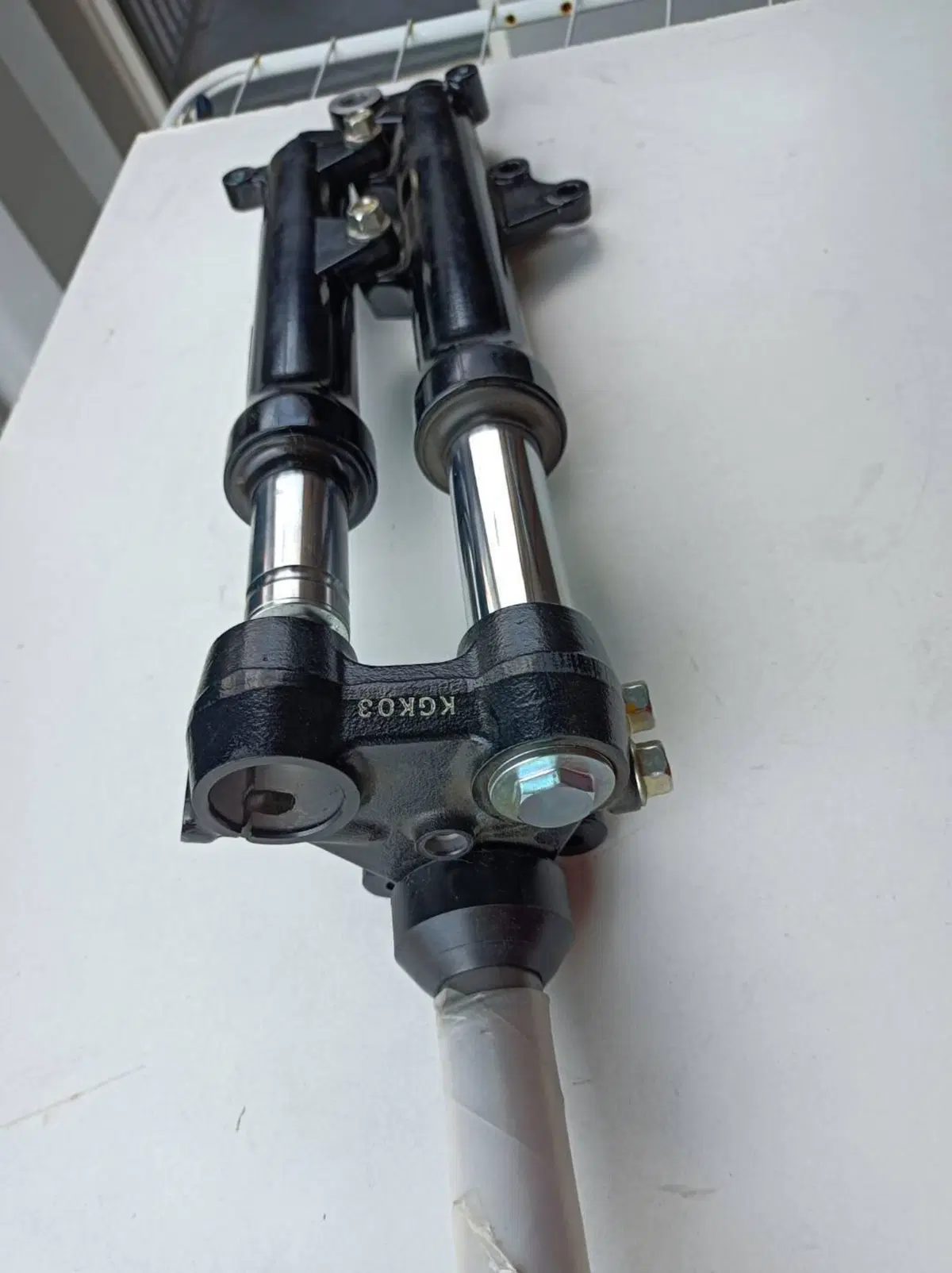 Forcella anteriore SX Tricity 125 - 155/2021 Yamaha (2)