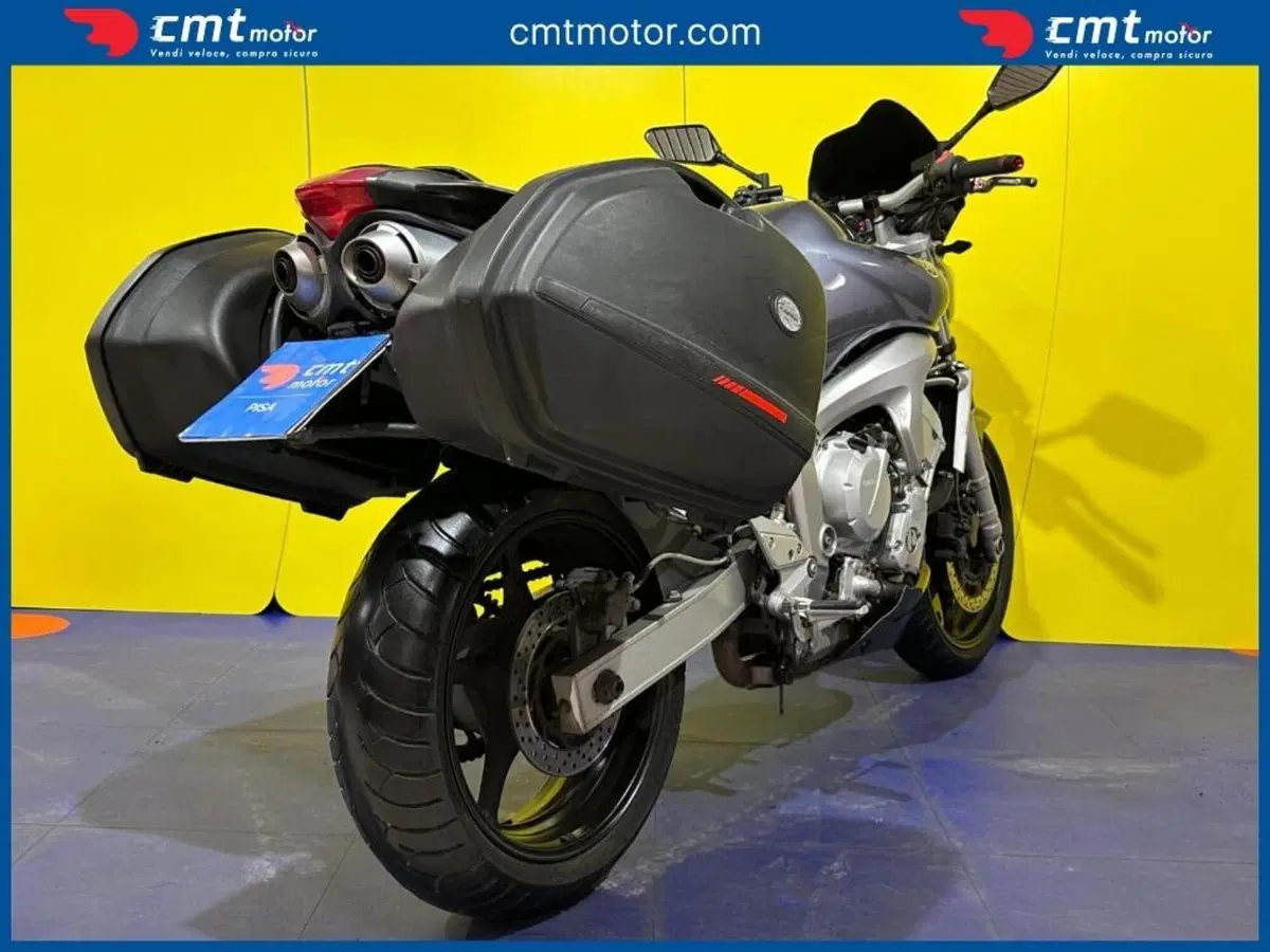 Yamaha FZ6 (2004 - 07) (4)
