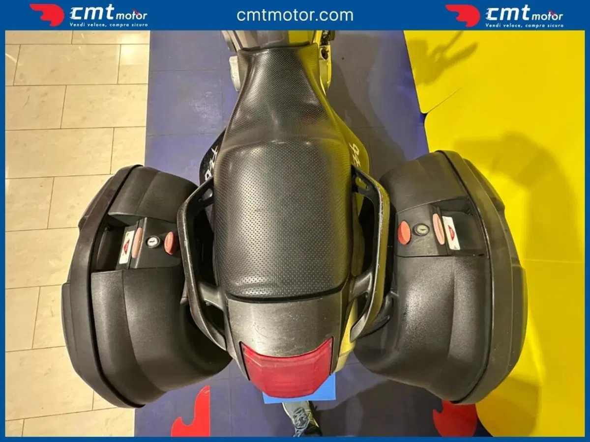 Yamaha FZ6 (2004 - 07) (10)