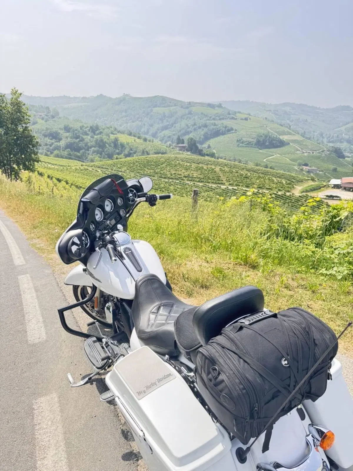 Harley-Davidson 1690 Street Glide (2011 - 13) - FLHX (6)